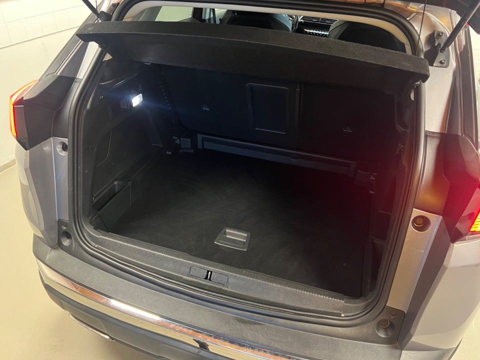 Peugeot 3008 1,6 BlueHDi 120 Allure EAT6 5d