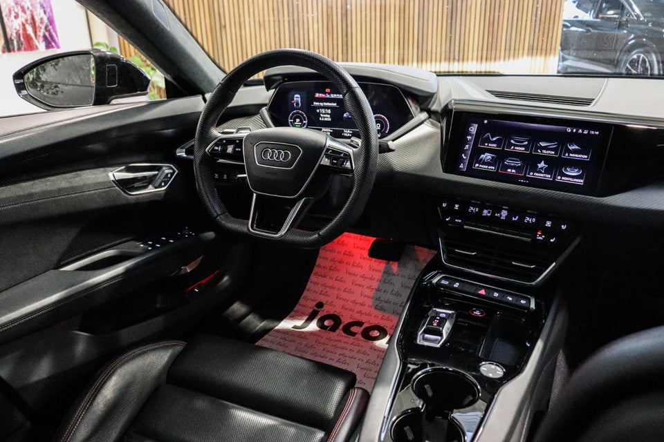 Audi e-tron GT quattro 4d