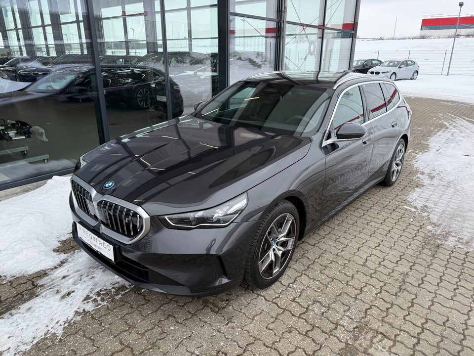 BMW i5 eDrive40 Touring Sport Line 5d