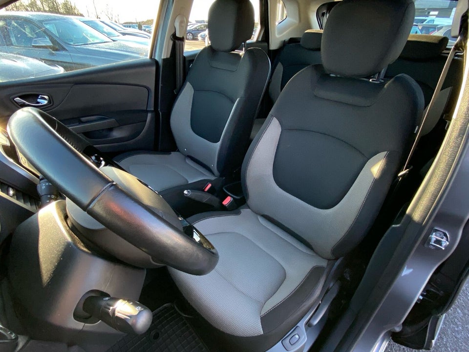 Renault Captur 1,2 TCe 120 Expression EDC 5d
