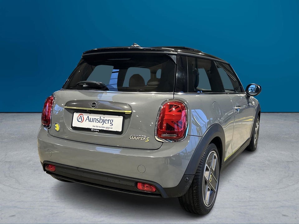 MINI Cooper SE Trim M Greenwich 3d