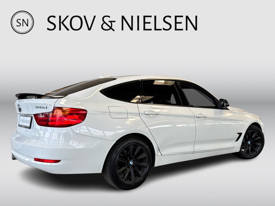 BMW 320d 2,0 Gran Turismo aut. 5d