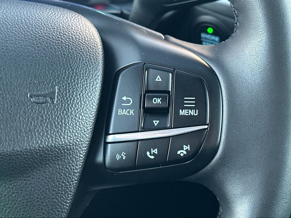 Ford Kuga 2,5 PHEV Titanium CVT 5d