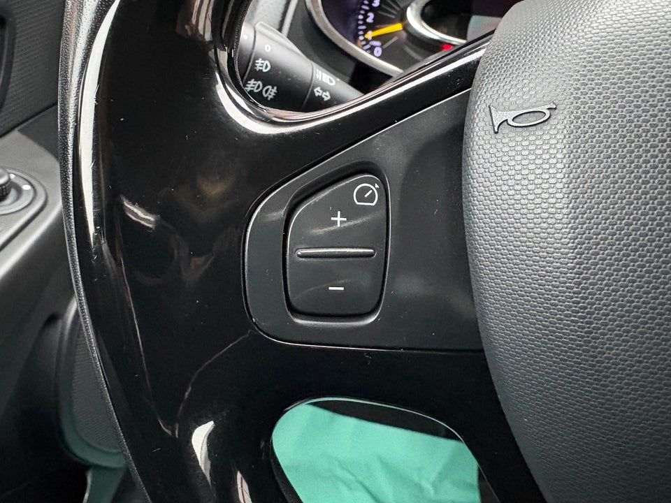 Renault Clio IV 0,9 TCe 90 Dynamique Sport Tourer 5d