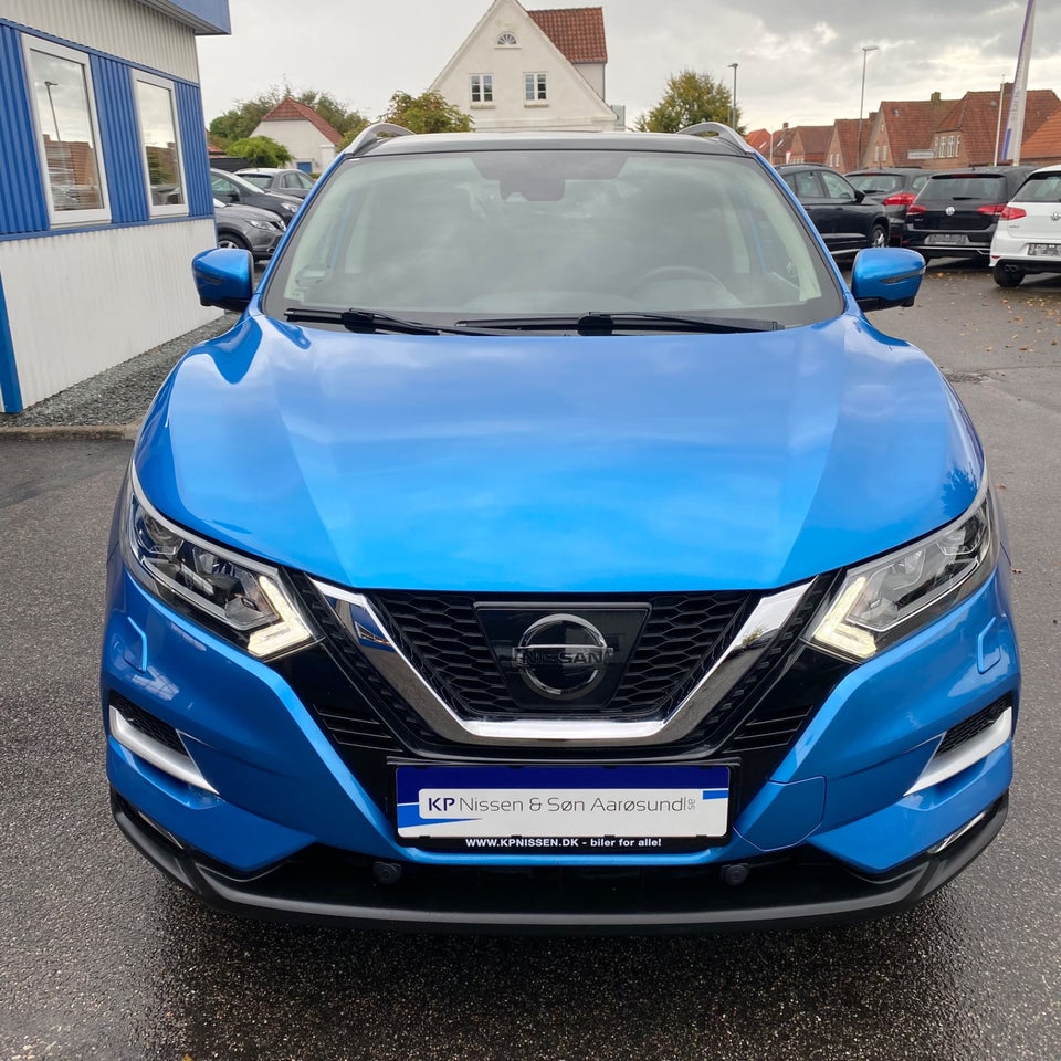 Nissan Qashqai 1,6 Dig-T 163 N-Connecta 5d