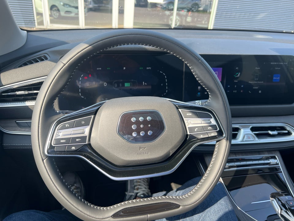 Navor E5 1,5 PHEV Rock 5d