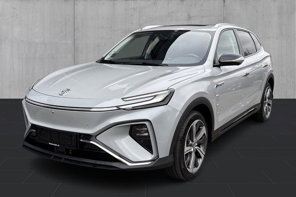 MG Marvel R Performance 5d