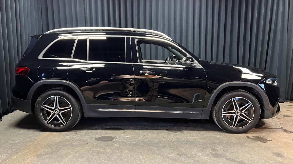 Mercedes EQB250+ AMG Line 5d