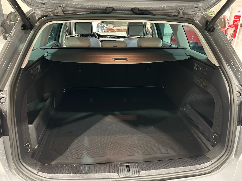 VW Passat 1,4 GTE High Variant DSG 5d