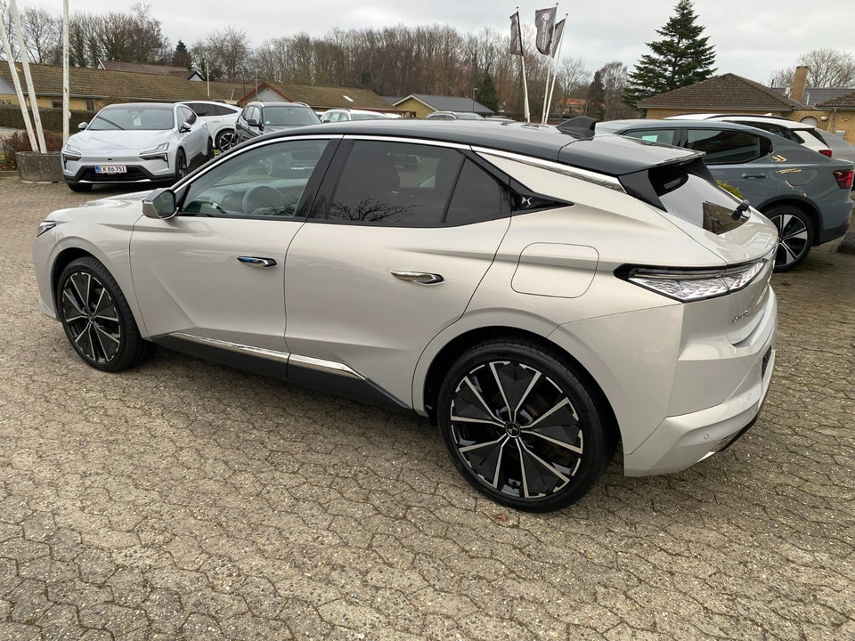 DS DS 4 1,6 E-Tense Rivoli Cross EAT8 5d