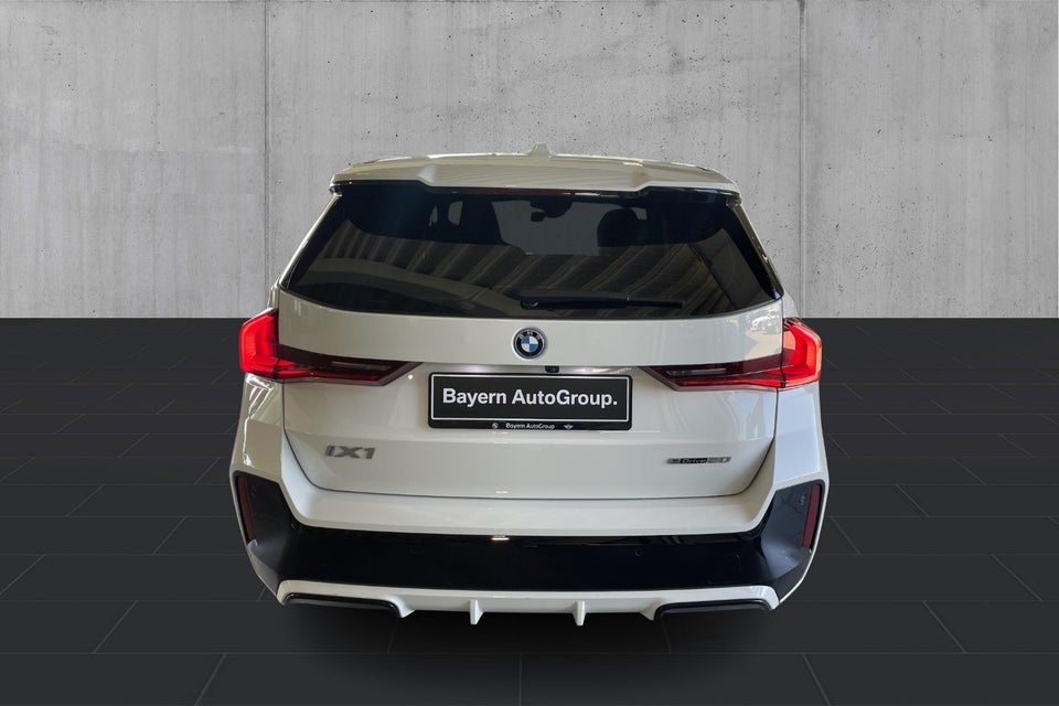 BMW iX1 eDrive20 M-Sport 5d