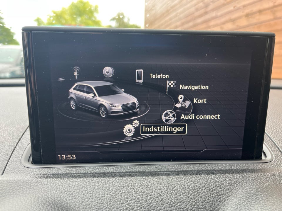 Audi A3 1,4 e-tron Sportback S-tr. 5d
