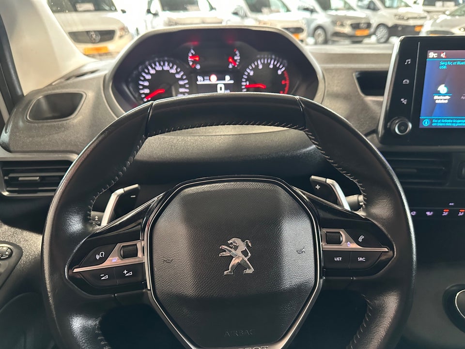 Peugeot Partner 1,5 BlueHDi 130 L2V2 Plus EAT8 Van