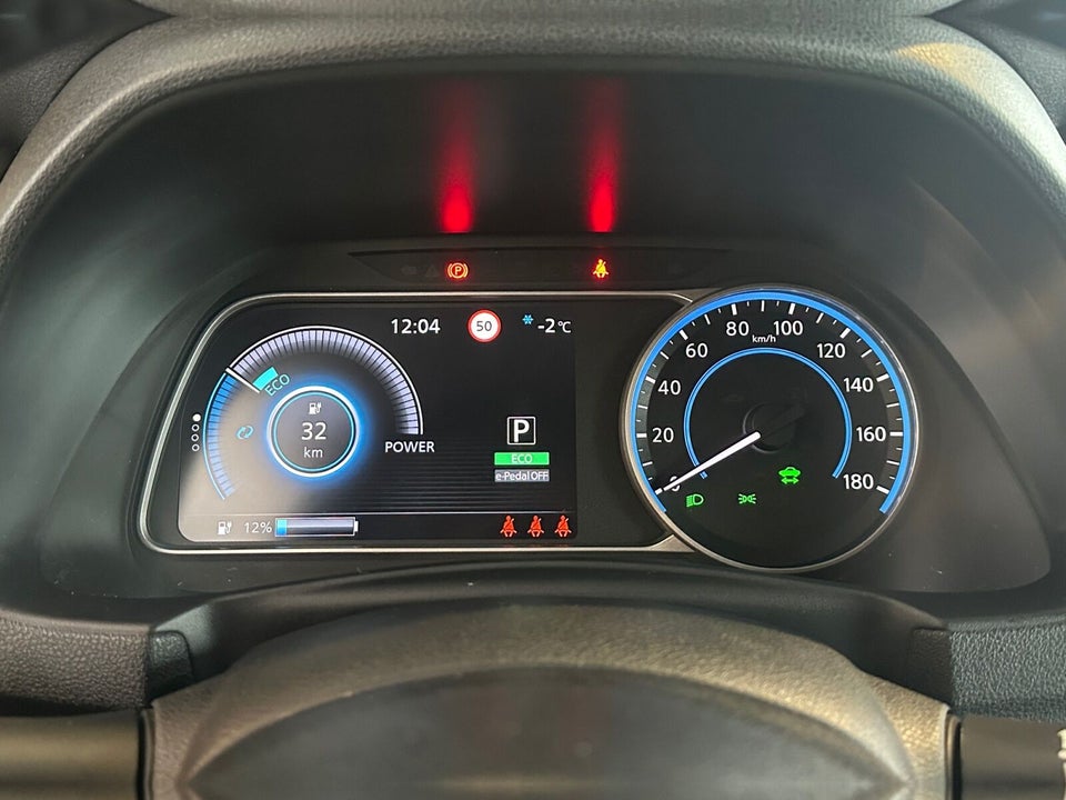 Nissan Leaf 40 Acenta 5d