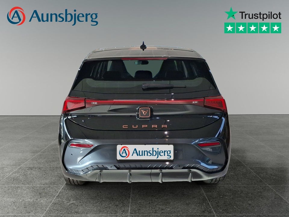 Cupra Born 59 e-Boost 5d