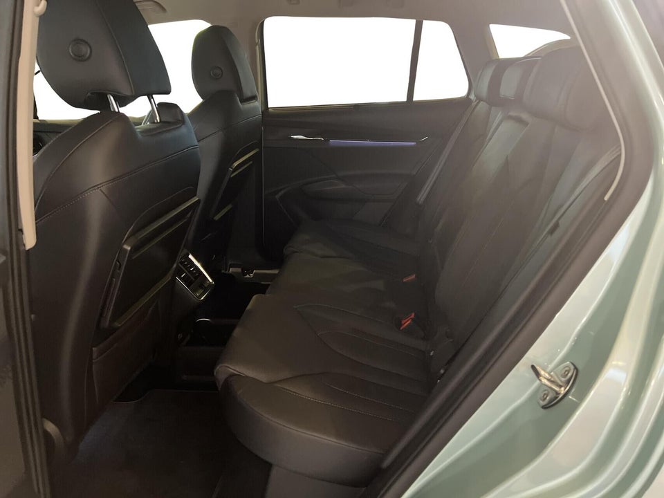 Skoda Enyaq 80 iV Premium 5d