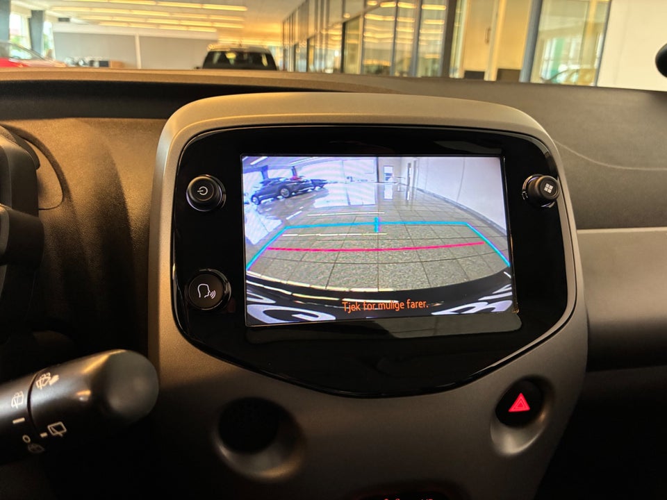 Toyota Aygo 1,0 VVT-i x-pression 5d