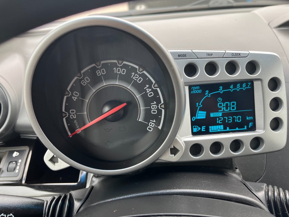 Chevrolet Spark 1,0 LS 5d