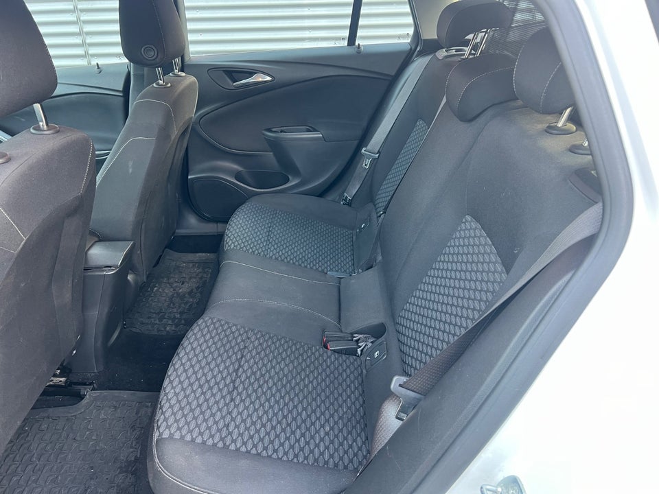 Opel Astra 1,4 T 150 Enjoy Sports Tourer 5d