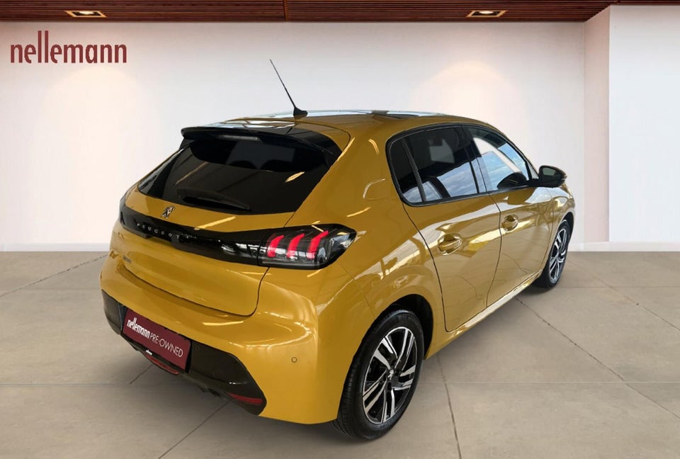 Peugeot 208 1,2 PureTech 100 Allure Sky 5d