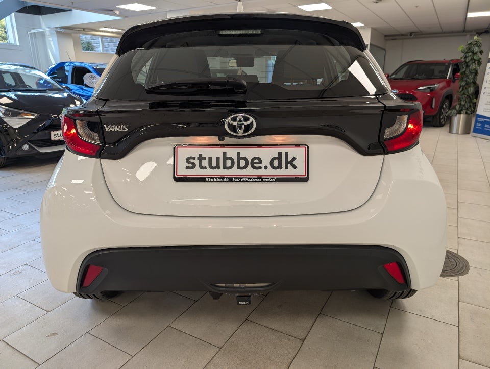 Toyota Yaris 1,5 Active 5d