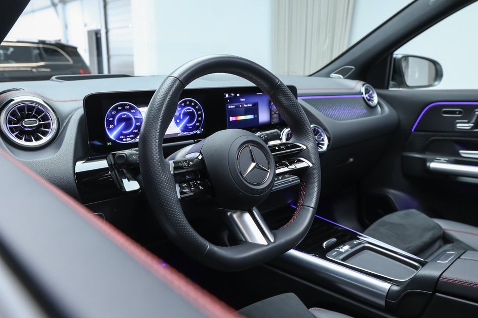 Mercedes EQA250+ AMG Premium 5d