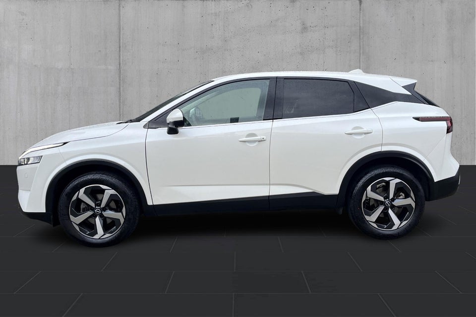 Nissan Qashqai 1,3 mHEV N-Connecta X-tr. 5d