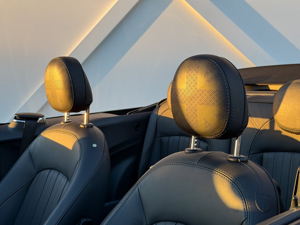 MINI Cooper S 2,0 Essential Cabriolet aut. 2d