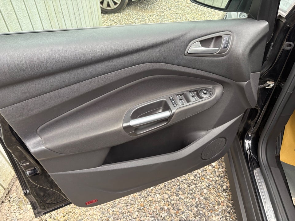 Ford C-MAX 1,0 SCTi 125 Titanium 5d