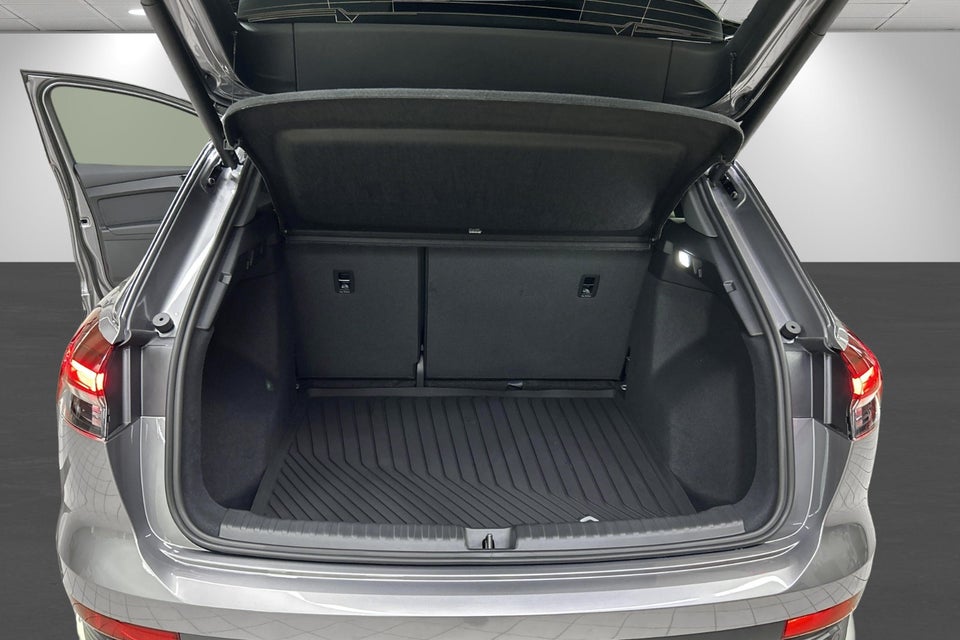 Audi Q4 e-tron 45 S-line Edition 5d