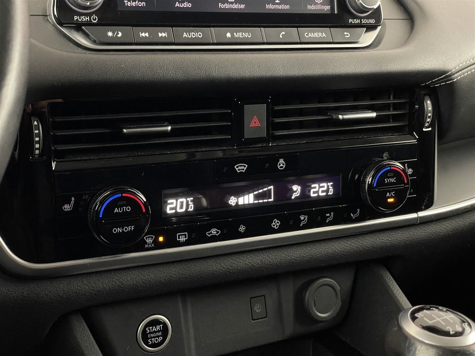 Nissan Qashqai 1,3 mHEV Acenta 5d