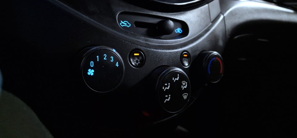 Chevrolet Spark 1,0 LS 5d