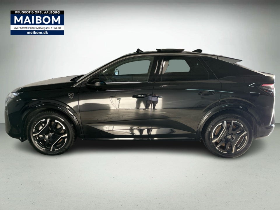 Peugeot e-3008 77 GT Pack 5d