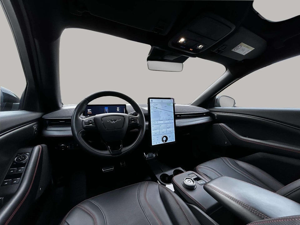 Ford Mustang Mach-E 98 Premium Extended Range AWD 5d