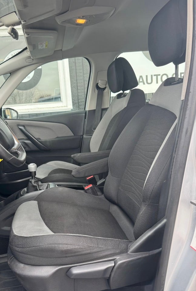 Citroën Grand C4 Picasso 1,2 PureTech 130 Seduction 7prs 5d