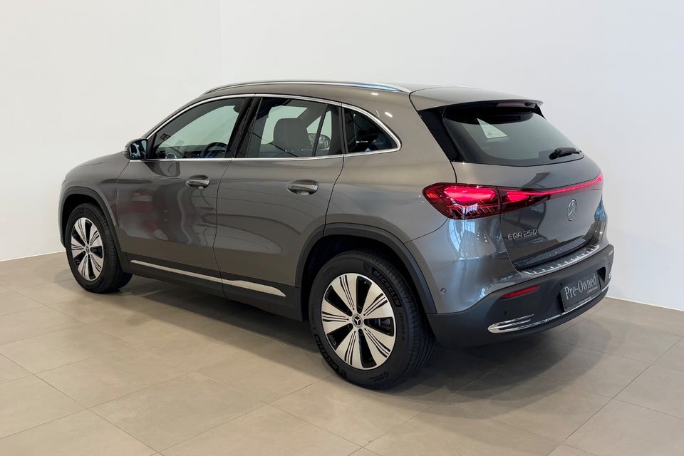 Mercedes EQA250 Progressive 5d