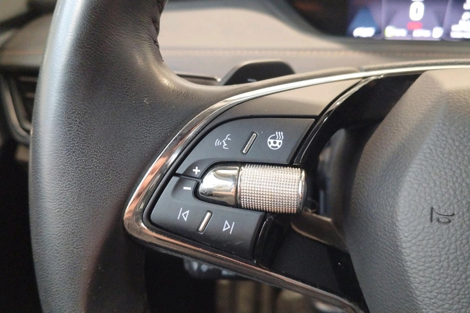 Skoda Enyaq 80x iV Suite 5d