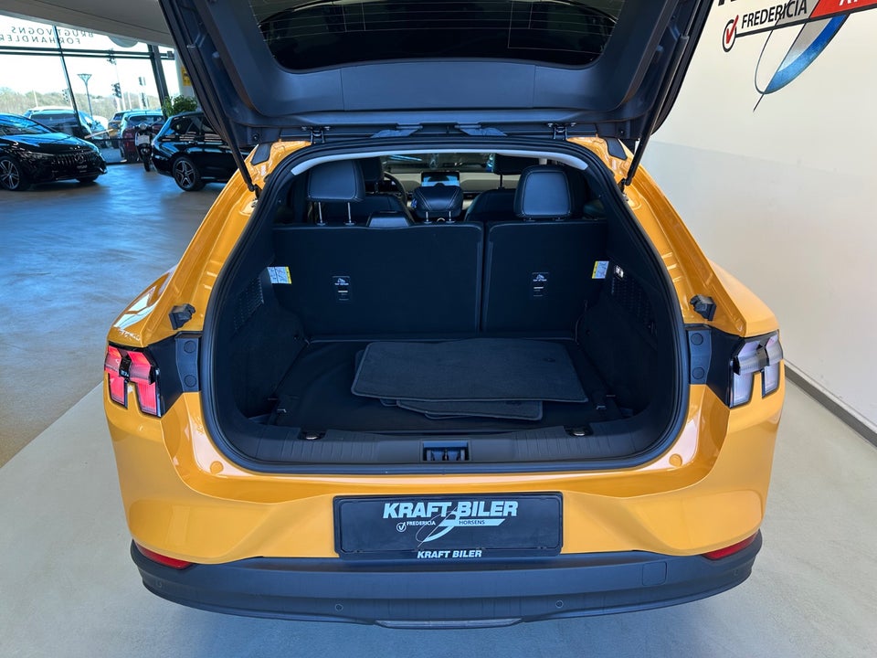 Ford Mustang Mach-E 88 Extended Range 5d