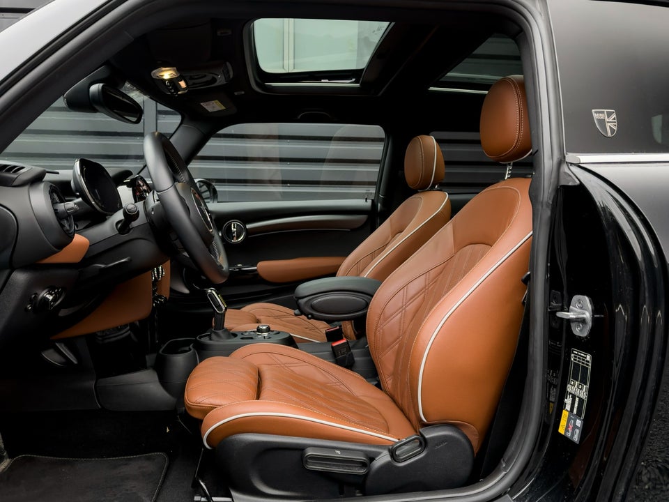 MINI Cooper SE Younique Trim 3d