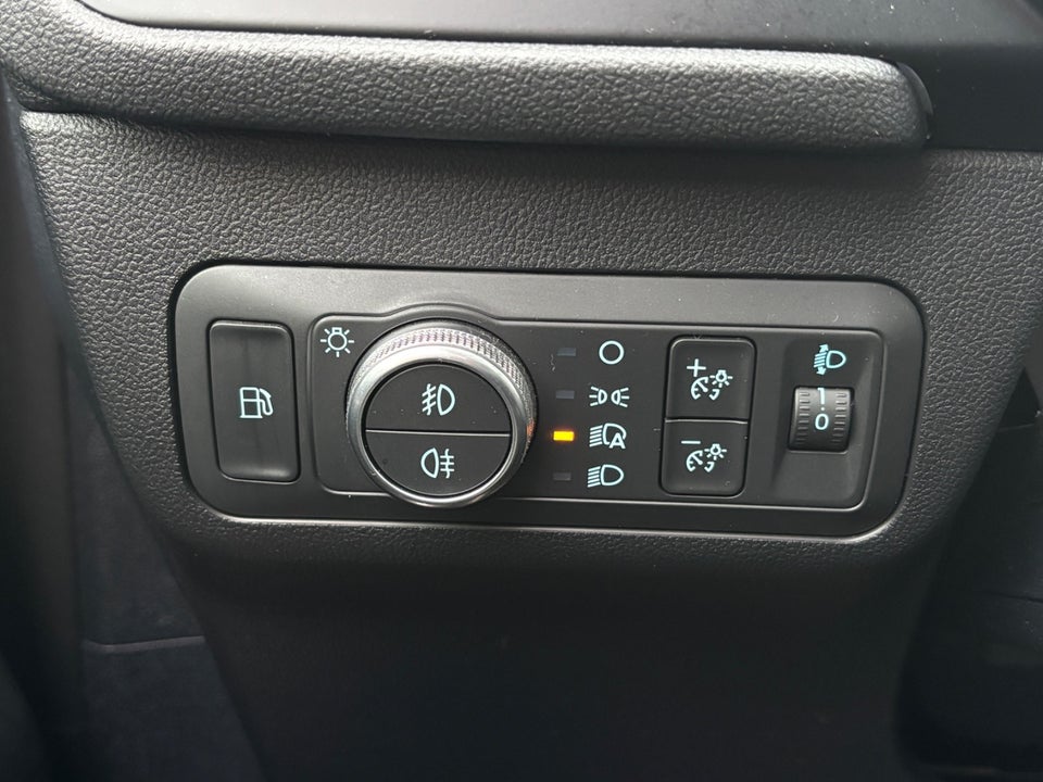 Ford Kuga 2,5 PHEV ST-Line CVT 5d