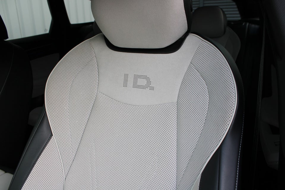 VW ID.7 77 Style Tourer 5d