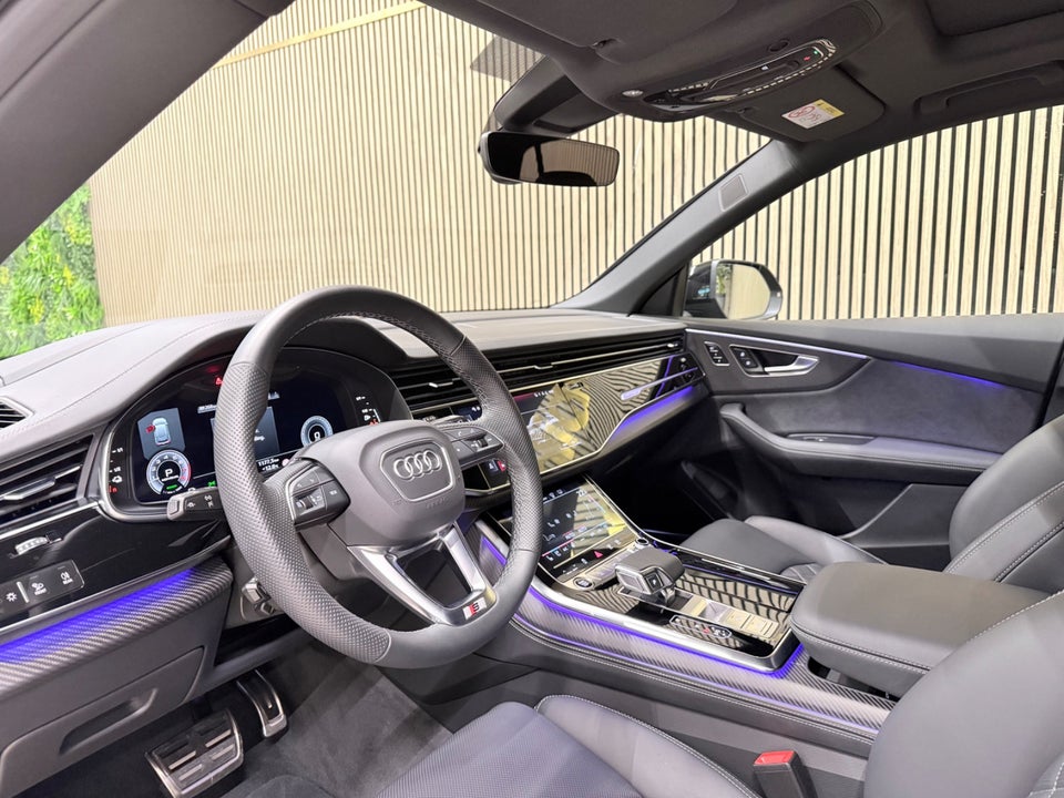 Audi Q8 60 TFSie S-line Edition quattro Tiptr. 5d