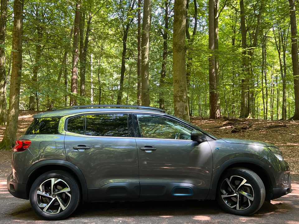 Citroën C5 Aircross 1,6 Hybrid Feel EAT8 5d