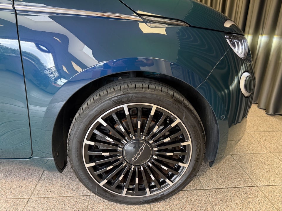 Fiat 500e 42 la Prima by Bocelli Cabrio 2d