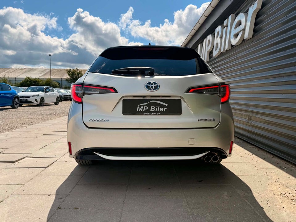Toyota Corolla 2,0 Hybrid H3 Premium Touring Sports MDS 5d