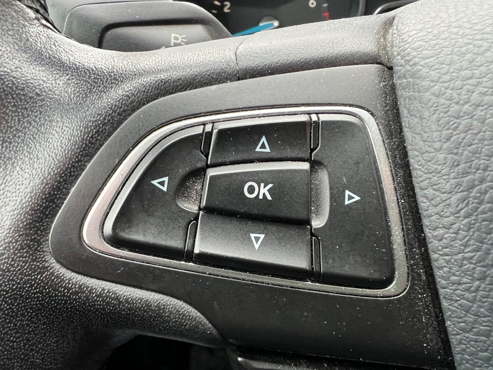 Ford C-MAX 1,0 SCTi 125 Titanium 5d