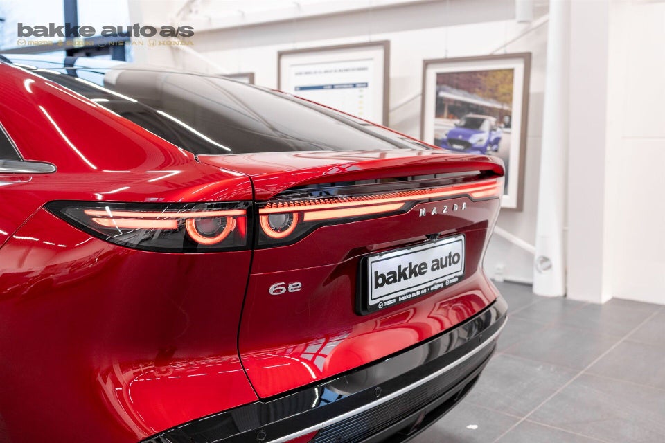Mazda 6e Takumi Long Range 5d