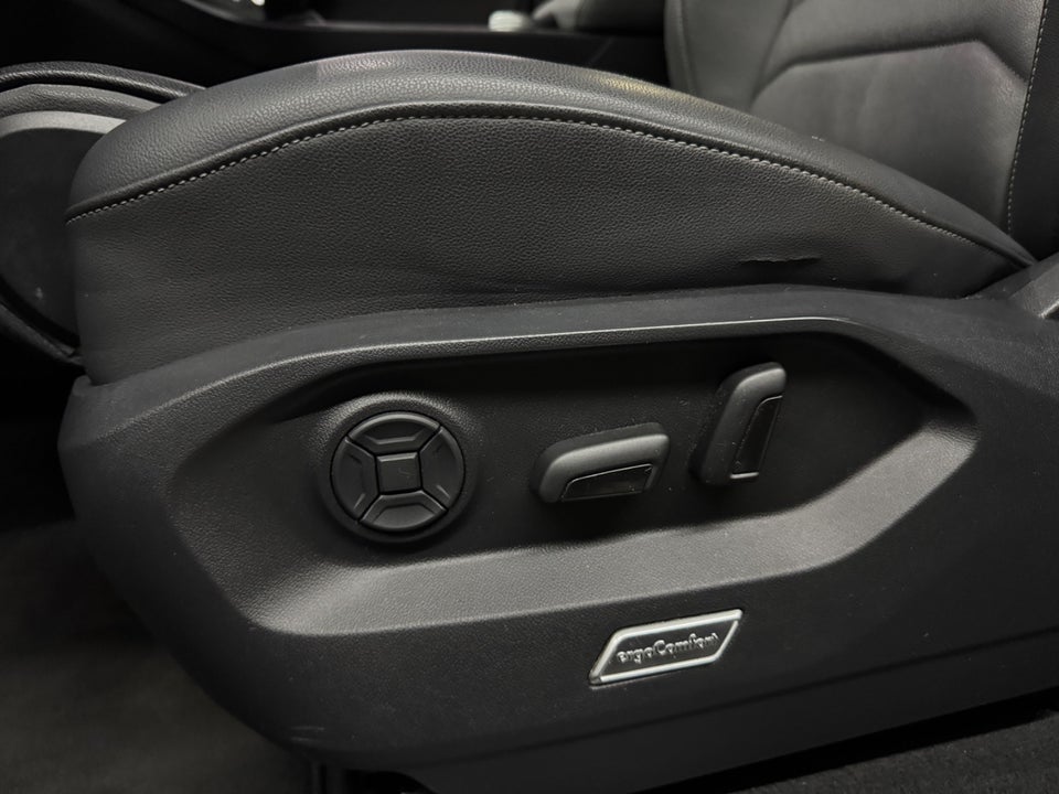 VW Touareg 3,0 TSi 340 R-line aut. 4Motion 5d