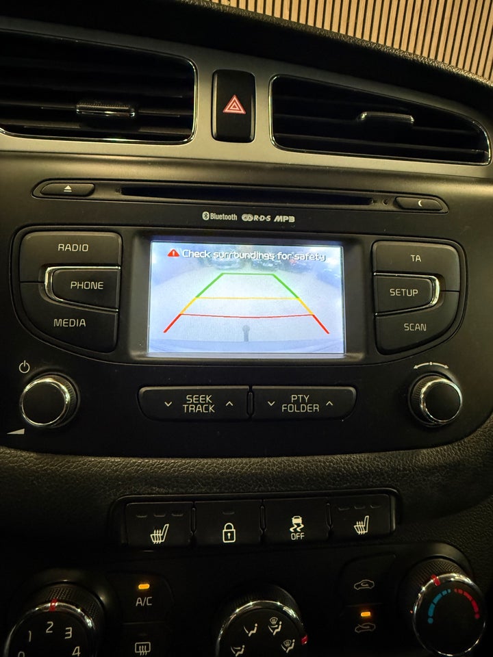 Kia Ceed 1,4 CVVT Active+ SW 5d