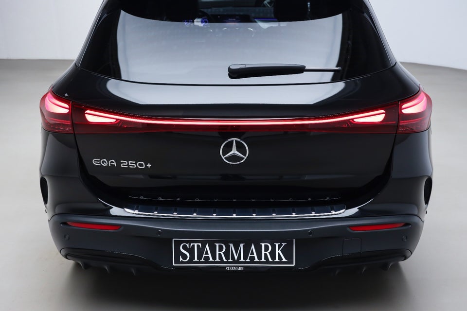 Mercedes EQA250+ AMG Premium 5d